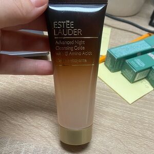 Estee Lauder Advanced Night Cleansing Gelée - Brown and Gold